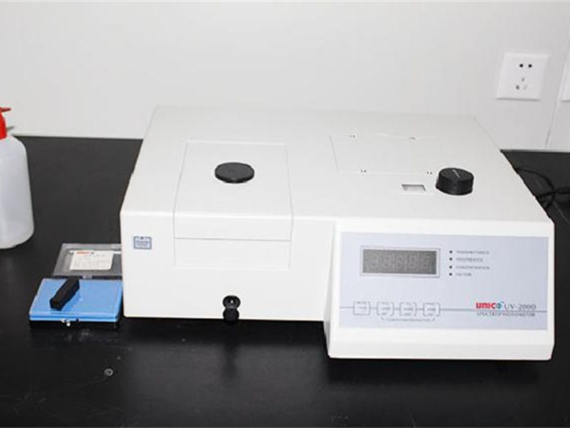 紫外分光光度計